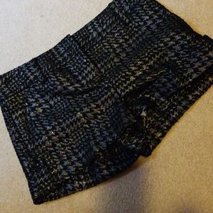 Express Wool Shorts
